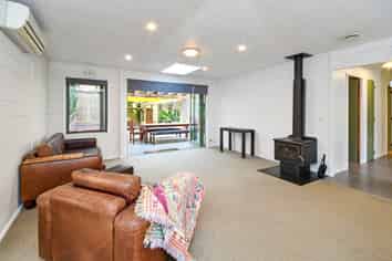 Gate 2/305 Fitzgerald Road, Drury