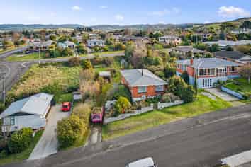 15 Pratt Street, Waikouaiti