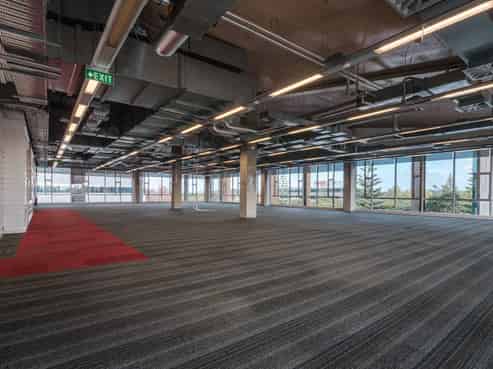 PROFESSIONAL HQ - 725M² TO 1,597M²
