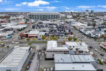 A unique city fringe owner/occupier opportunity