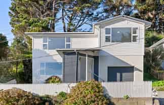 9 Lomond Street, Newlands