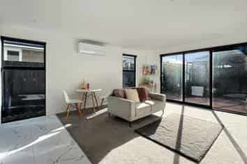 3/128 Huxley St, Sydenham