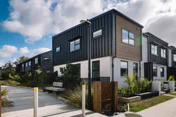 31 Yozin Road, Swanson
