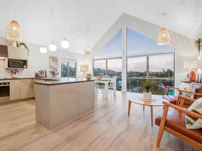 17 Fingal Way, Gulf Harbour
