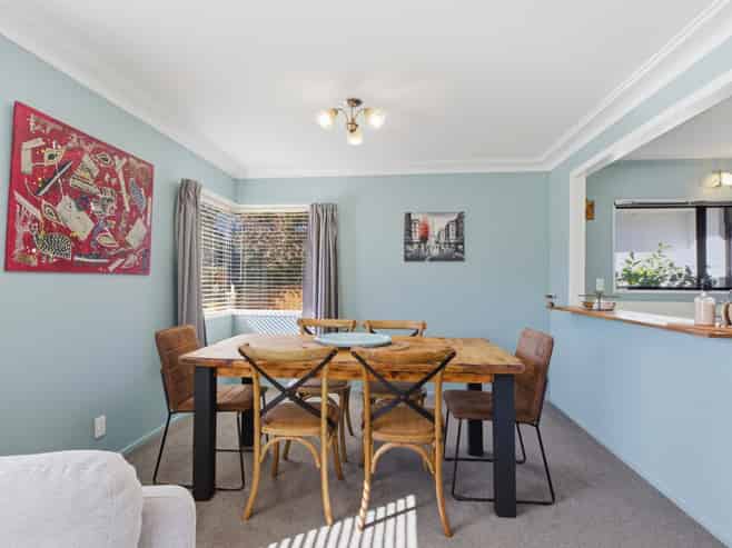 36A Heron Avenue East, Matua
