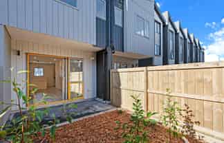 25 Tokarewa Close , Mount Wellington