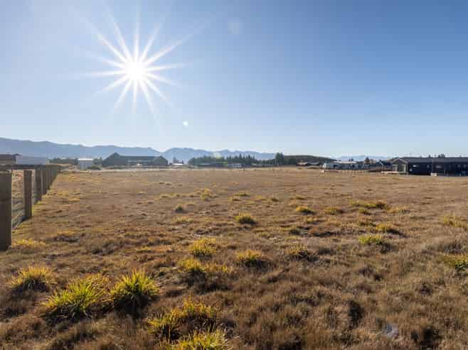 13 Tussock Crescent, TWIZEL
