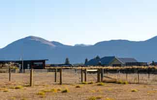 13 Tussock Crescent, TWIZEL