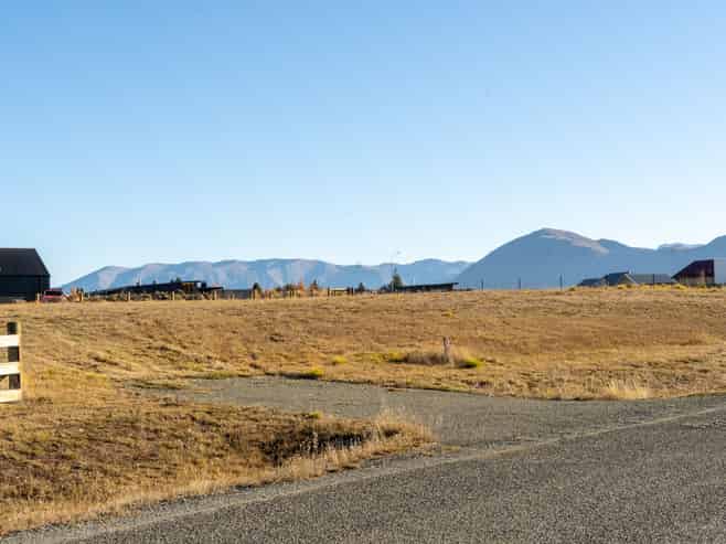 13 Tussock Crescent, TWIZEL