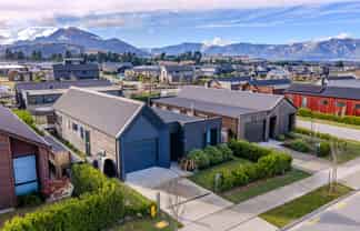 52 Obelisk Street, Wanaka
