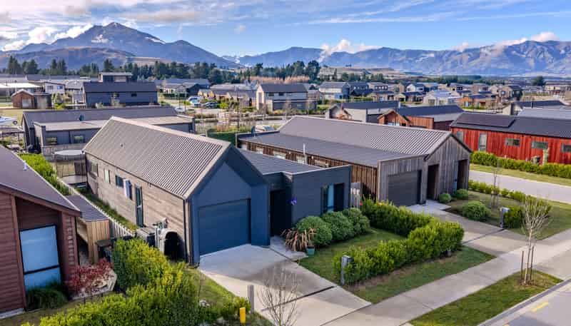 52 Obelisk Street, Wanaka
