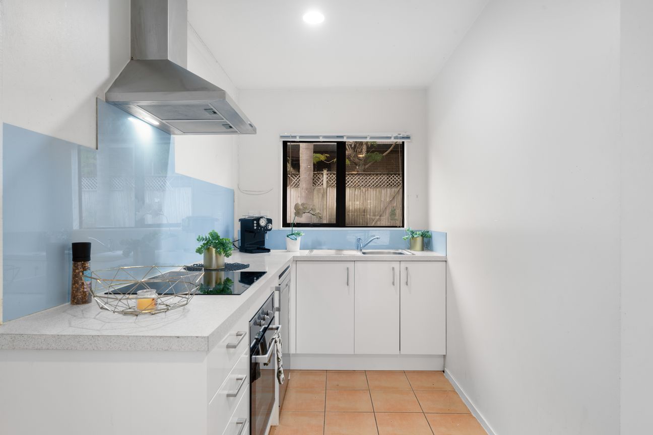 3 Bedroom plus Garage for First Home or Investment - Vista 2