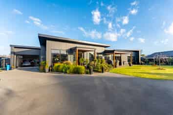 45 Meadowstone Street, Gleniti