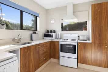 5 Stevenson Road, Concord