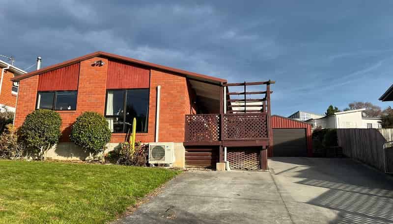 5 Stevenson Road, Concord