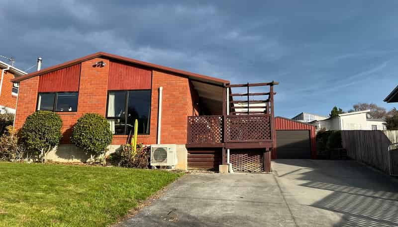 5 Stevenson Road, Concord