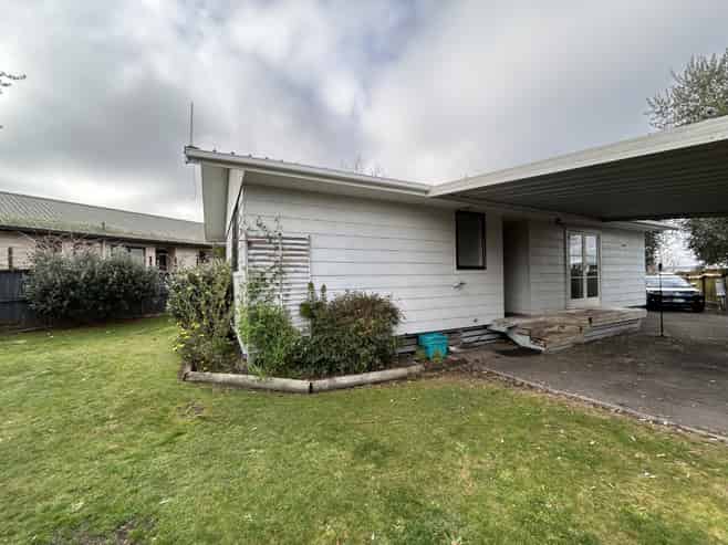 176 Acacia Bay Road, Acacia Bay