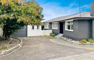 105 Sturges Road, Henderson
