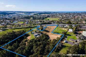42 Albany Highway, Greenhithe