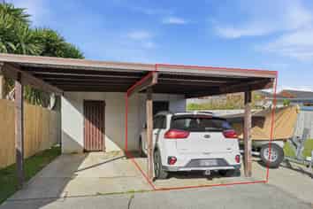 2/17 Hedge Row, Sunnyhills
