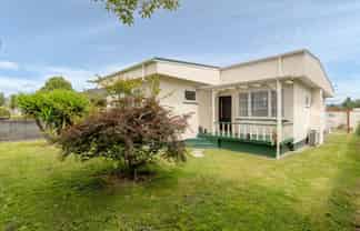 6 Willow Grove, Ebdentown
