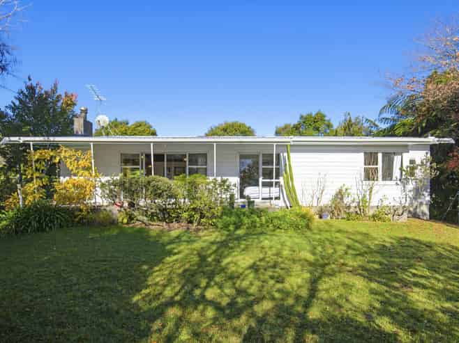 594 Waitohu Valley Road, Manakau