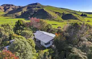 594 Waitohu Valley Road, Manakau