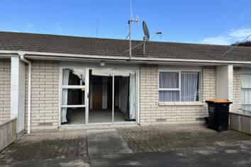 2/803 Main Street, Terrace End