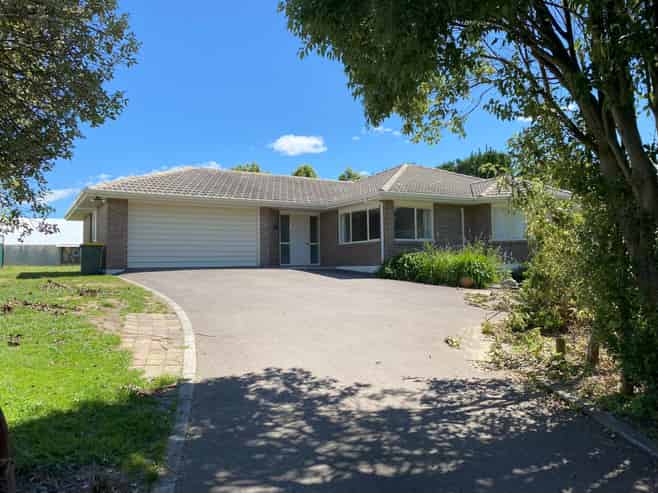 860 Pyes Pa Road, Pyes Pa