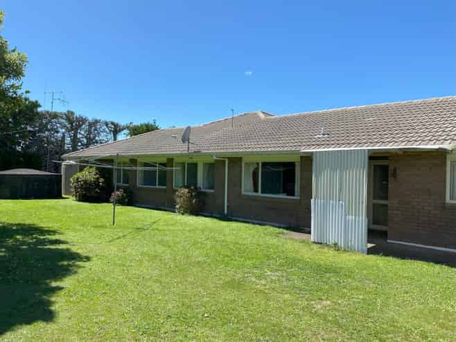 860 Pyes Pa Road, Pyes Pa