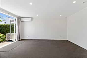 50/3  Wagener Pl, Mount Albert
