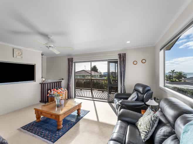 5 Taihiki Road, Clarks Beach