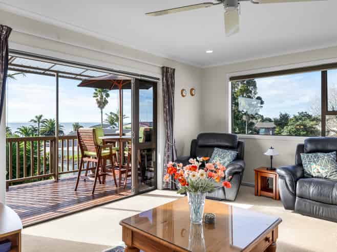 5 Taihiki Road, Clarks Beach
