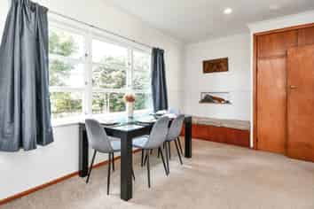 15 Les Marston Place, Pukekohe