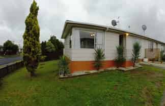 1/15 Sharland Avenue, Manurewa