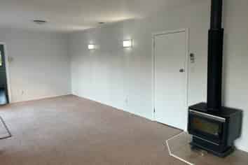 631 State highway 16, Kumeu