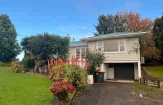 631 State highway 16, Kumeu