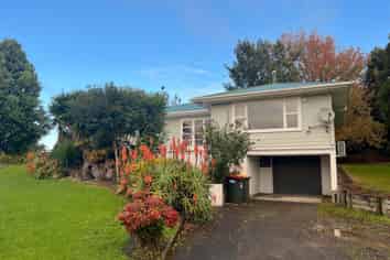 631 State highway 16, Kumeu