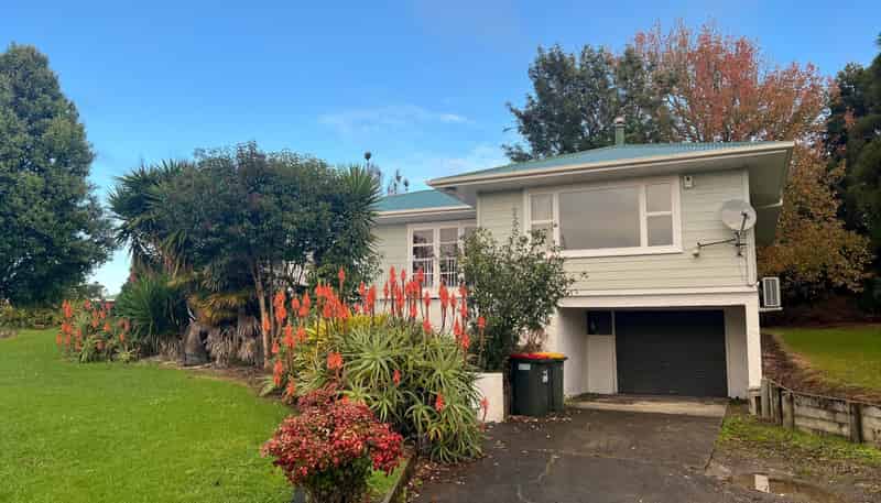 631 State highway 16, Kumeu