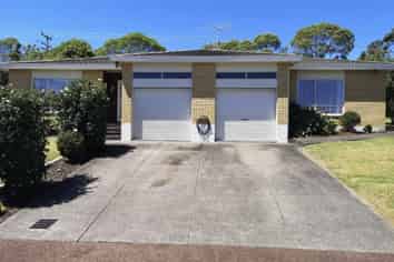 12A Carl Place, Unsworth Heights
