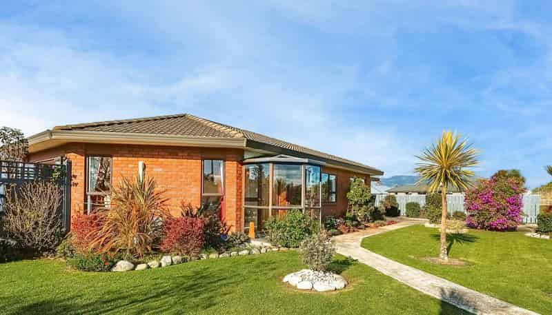 11 Hunter Street, WESTPORT