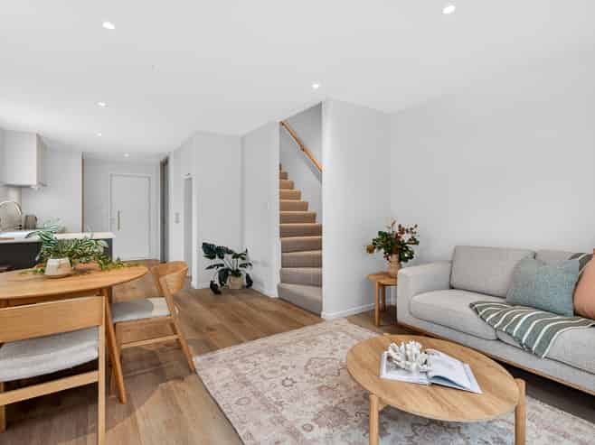 6/46 Cuba Street, Petone