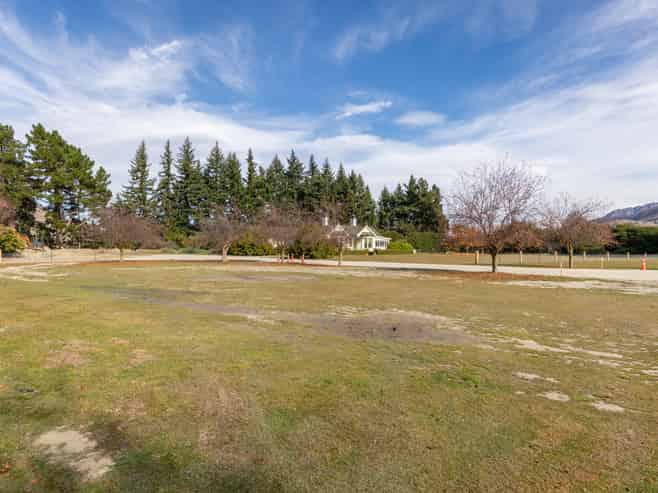 7 Laurel Bank Place, Lower Shotover