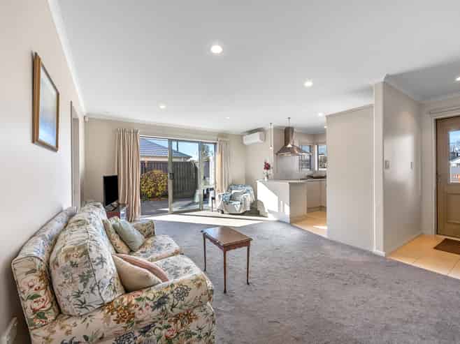 239 Matsons Ave, Papanui