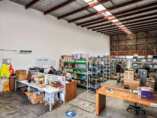CBRE | Pure Warehouse Minutes from SH20