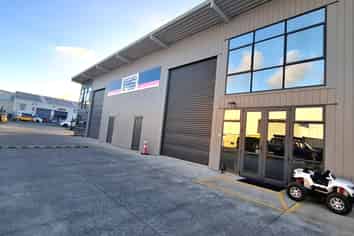 KUMEU - ROAD FRONT QUALITY UNIT