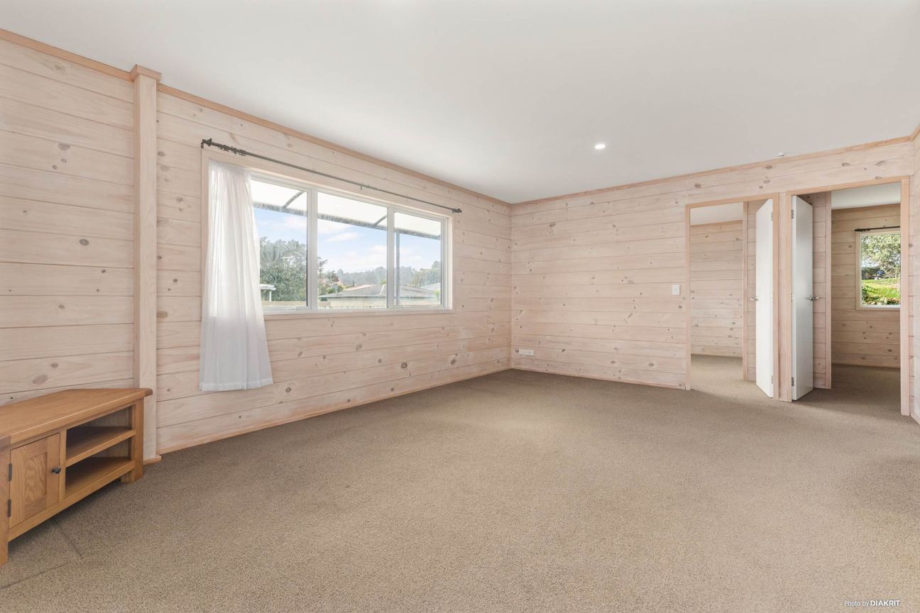 Lockwood 2 Bedroom Freehold Home - Veel