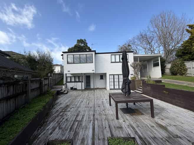 135 Market Road, Epsom
