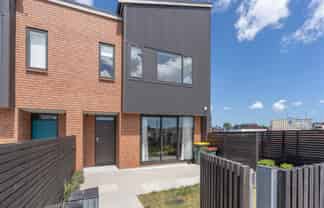 463 Hobsonville Road, Hobsonville