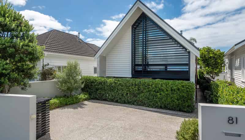 81 Queen Street, Northcote Point
